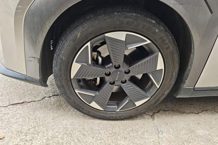 Used AION Y 2022 70 Enjoyment Edition Lithium Iron Phosphate Exterior 4