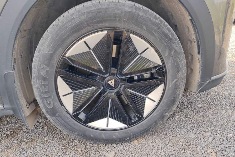 Used Deepal S07 2023 200Max Range-Extended Version