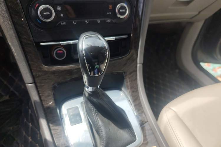 Used Ford Mondeo 2011 2.0L GTDi 200 Fashion Edition