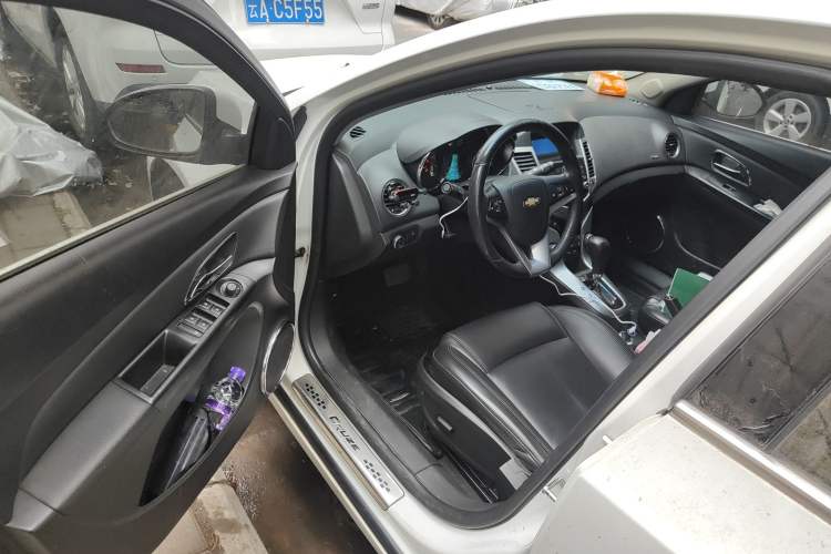 Used Chevrolet Cruze 2013 1.8L SX AT