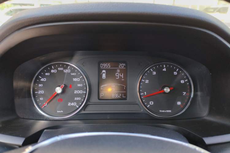 Used Roewe i6 2017 20T Automatic Flagship Edition Instrument Cluster