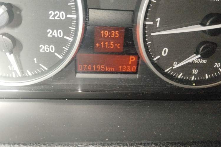 Used BMW X1 2012 sDrive18i Luxury Edition
