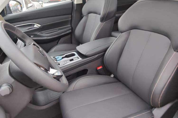 Used CHANGAN CS75 2026 Model PRO 1.5T DCT Prestige 7-Seater Left Front Seat