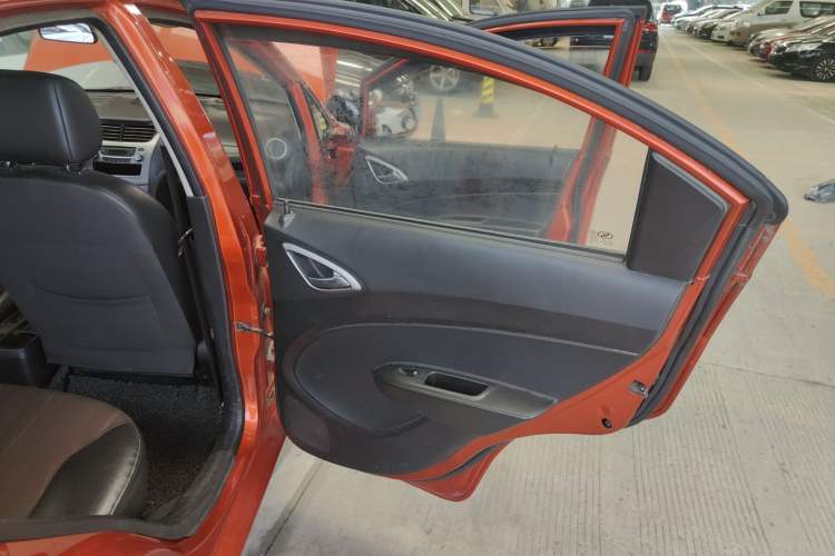 Used Chevrolet Sail 2013 Sedan 1.4L Manual - Youyi Happiness Edition