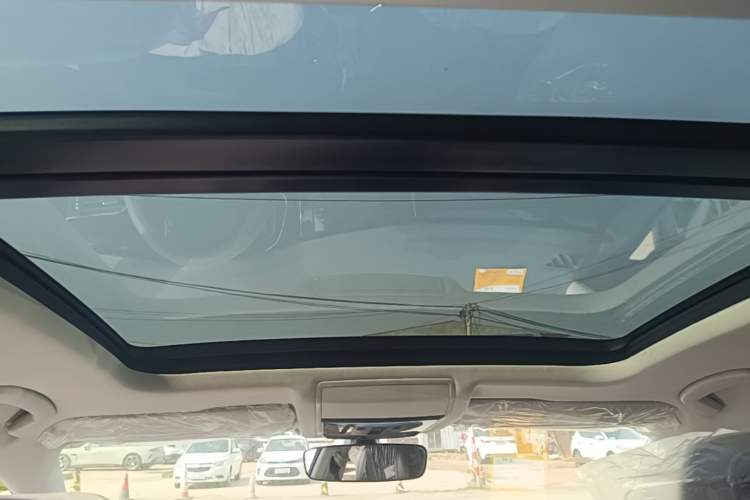 Used Volkswagen Passat 2026 Model, Outstanding 380TSI Xingkong Longteng Edition Headliner