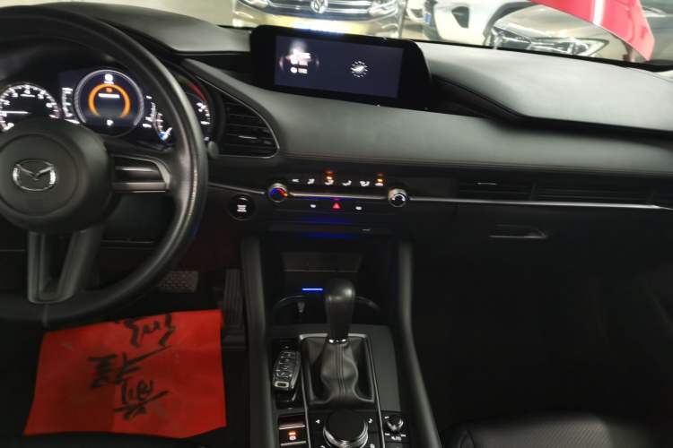 Used Mazda 3 Axela 2020 1.5L Automatic ZhiMei Edition Audio And AC Panel