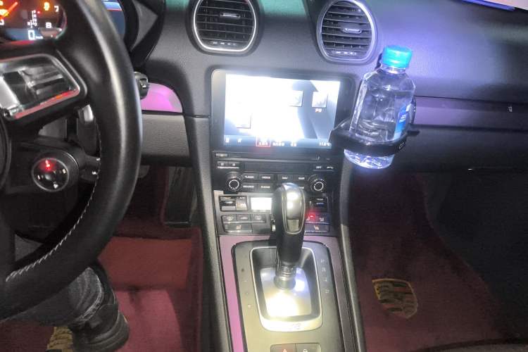 Used Porsche 718 2019 Boxster T 2.0T Audio And AC Panel