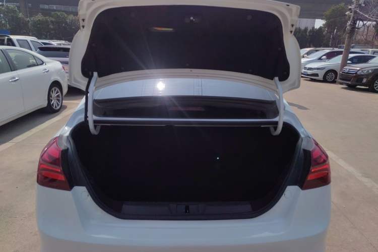 Used Geely Auto Emgrand 2018 1.5L CVT Upward Connect Edition