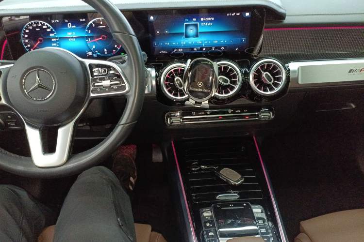 Used Mercedes-Benz GLB 2021 GLB 200 Fashion Model
