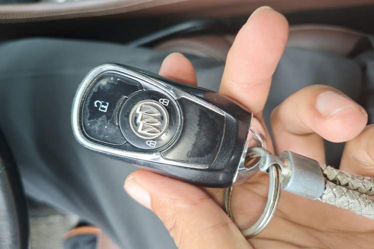 Used Buick Envision 2016 20T Two-Wheel-Drive Elite Model