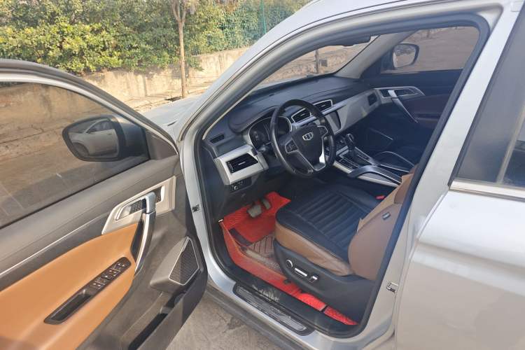 Used Geely Auto Emgrand X7 Sport 2016 1.8TD Automatic ZhiZun Version
