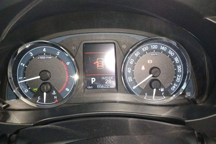 Used Toyota Corolla 2017 1.2T CVT GL-i
