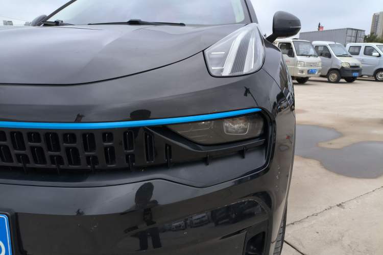 Used Lynk & Co 05 2020 2.0TD Two-Wheel Drive Shine Halo
