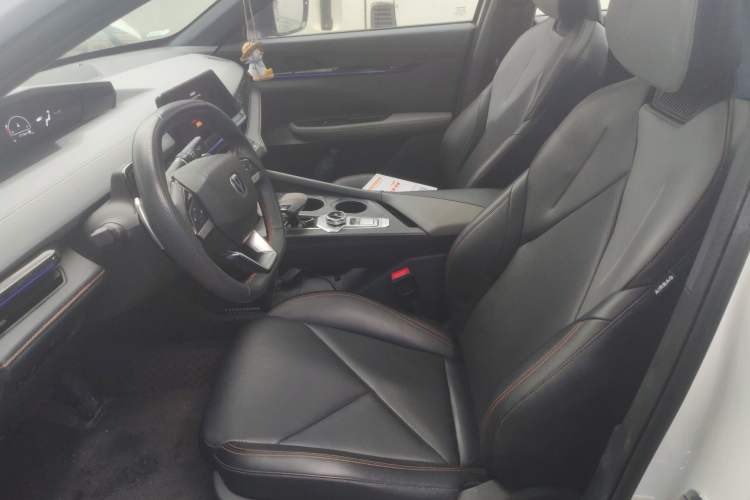 Used CHANGAN UNI-V 2022 1.5T Prestige Version
