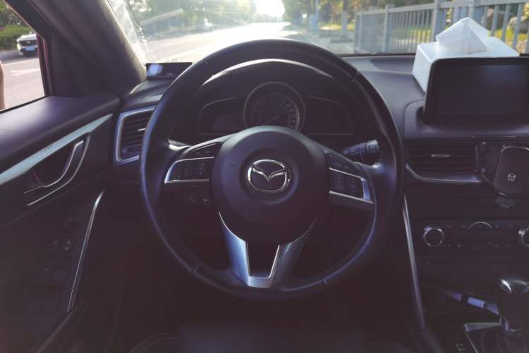 Used Mazda CX-4 2016 2.0L Automatic 2WD Blue Sky Luxury Edition