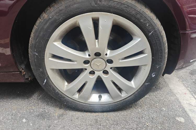 Used Mercedes-Benz C-Class 2010 C 200 CGI Fashion Model