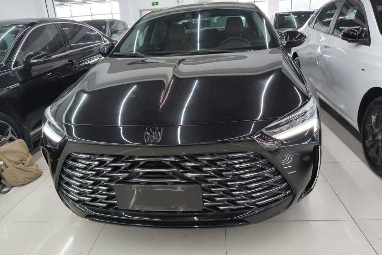 Used Buick Regal 2024 28T Luxury Edition Front