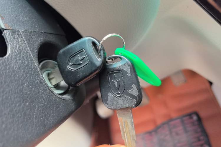 Used Jinbei New Hiace X30L 2021 1.5L Wealth Edition Bus Non-Air-Conditioned China VI Standard SWC15M