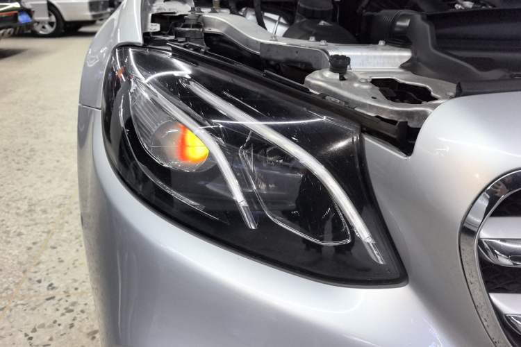 Used Mercedes-Benz E-Class 2016 E 300 L Sporty and Stylish Model Right Front Headlight