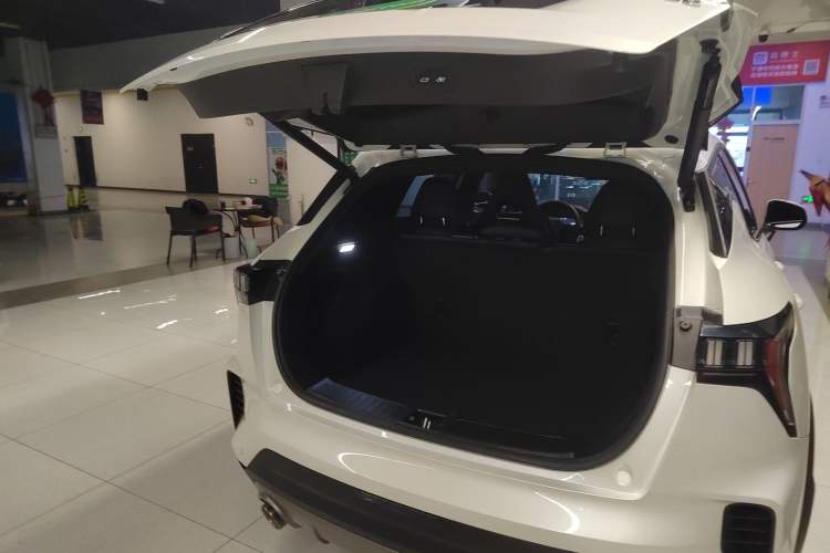 Used Lynk & Co 06 2023 Remix 1.5T JinPro
