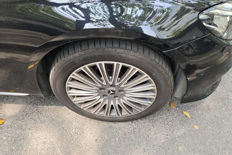 Used Mercedes-Benz E-Class 2020 Restyled E 300 L Exclusive Edition
