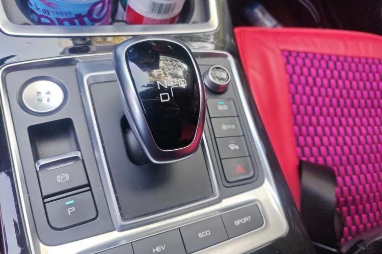 Used BYD Qin Pro New Energy 2019 DM Super Edition 1.5TI Automatic Smart Connect X-Trail Model China VI Standard Gear Lever