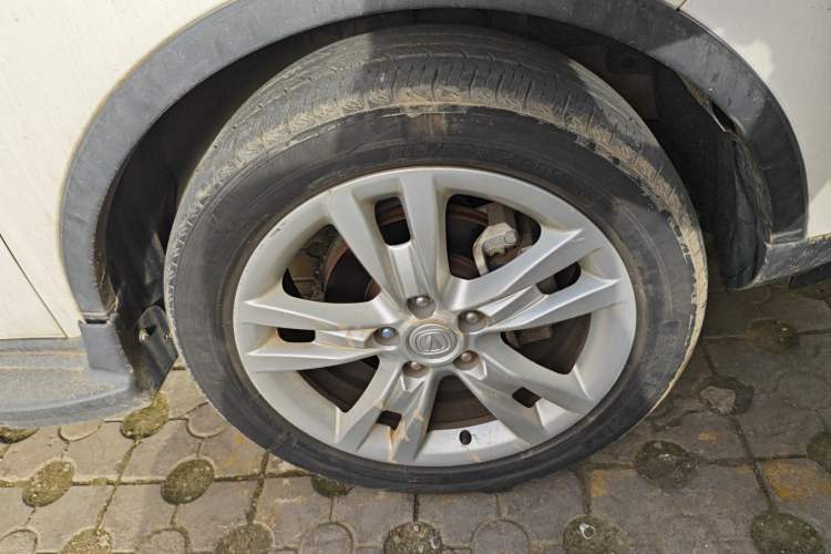 Used CHANGAN CS35 2014 1.6L Automatic Luxury Model China IV Standard Right Front Wheel Hub