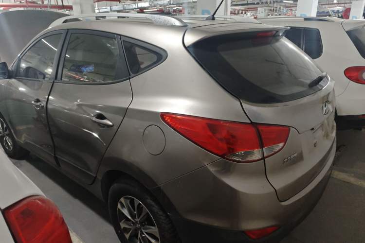Used Hyundai ix35 2013 2.0L Manual 2WD Comfort GL China IV Standard