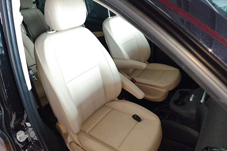 Used Mercedes-Benz Vito 2024 2.0T Elite Version 7 Seats