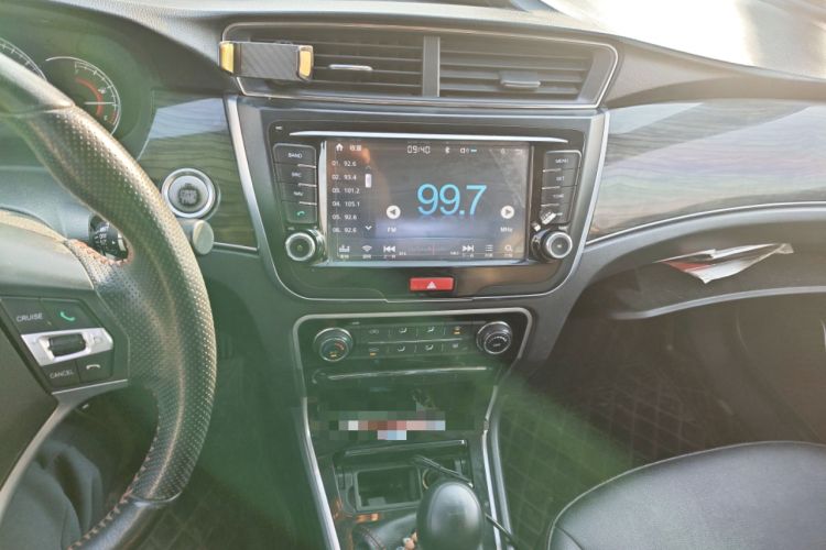 Used Great Wall C50 2016 1.5T Manual Fashion Edition Audio And AC Panel