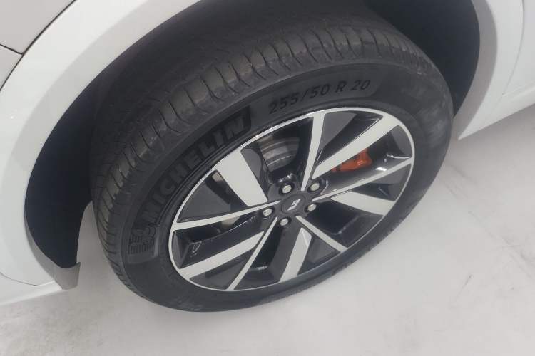 Used Li Auto L7 2023 Pro Model Right Rear Wheel Hub