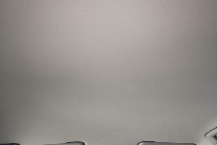 Used Wuling Xingyun 2023 2.0L DHT Standard Edition Headliner