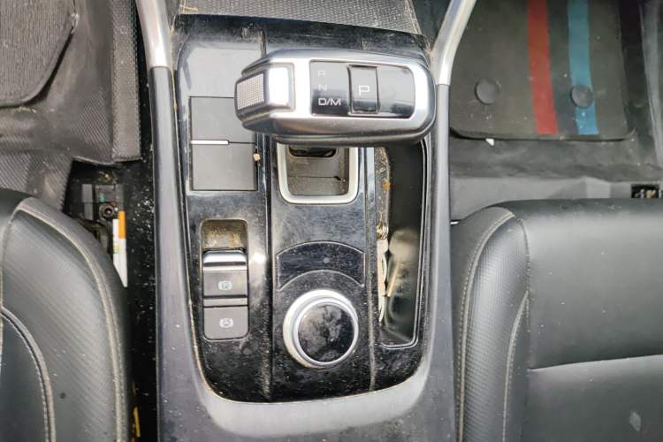 Used Great Wall Poer 2021 2.0T Commercial Version Automatic Diesel 4x4 Elite Long-Box GW4D20M