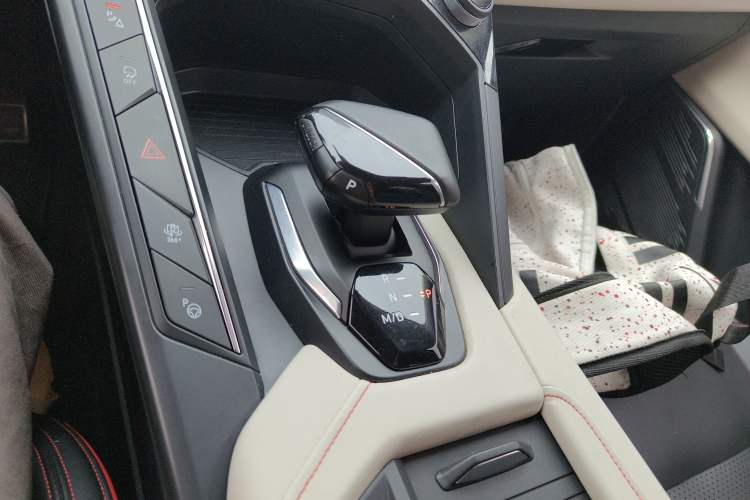 Used Lynk & Co 06 2020 1.5T YAO Halo