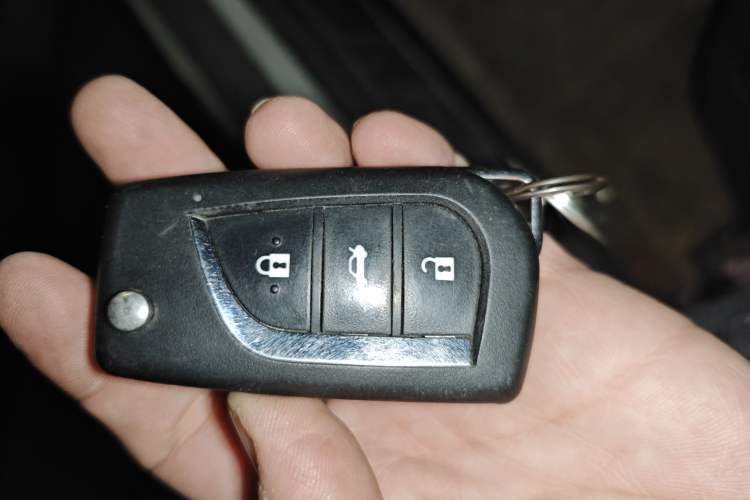 Used Dongfeng Aeolus H30 2013 CROSS 1.6L Manual Luxury Model