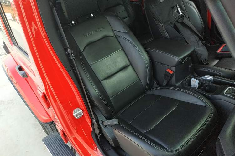 Used Jeep Wrangler New Energy 2021 Four-Door 2.0T 4xe Sahara