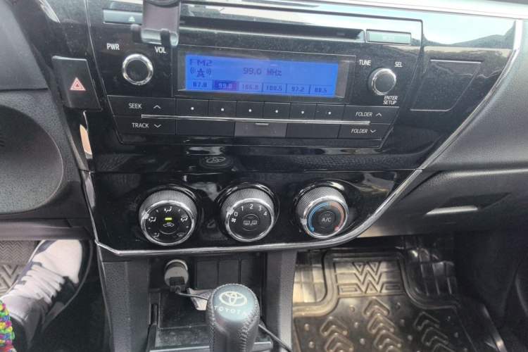 Used Toyota Corolla 2017 1.6L CVT GL
