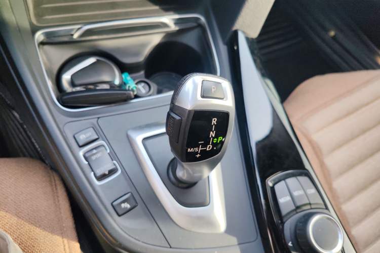 Used BMW 3 Series 2018 320Li Fashion Model
