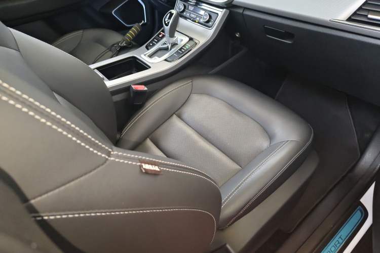 Used Geely Auto Emgrand GS 2018 Sport Edition 1.8L Automatic LingShang Model Right Front Seat