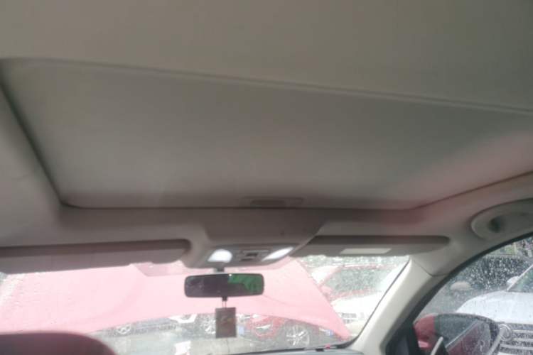 Used Dongfeng Aeolus AX7 2016 2.0L Automatic Zhiyi Trim