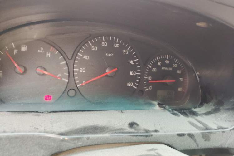 Used Jinbei Hiace 2011 2.0L 5th Generation Kuaiyunwang Standard Version 4G19