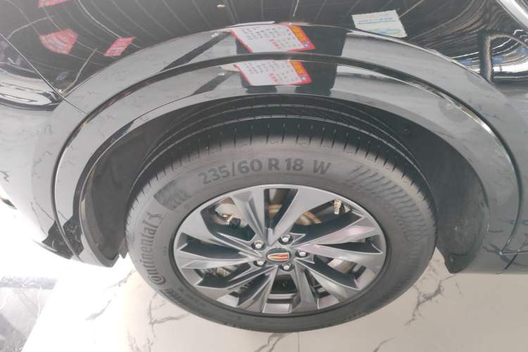 Used Hongqi HS5 2023 2.0T Qixiang Pro Edition
