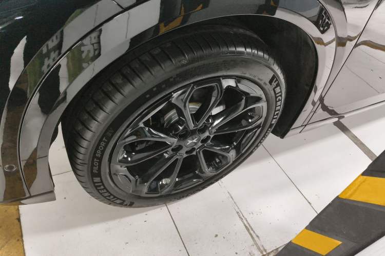 Used XPeng G6 2025 625 Long-Range Max Flagship Edition