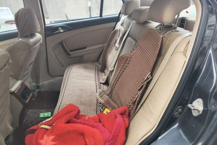 Used GAC Trumpchi GA5 2012 1.8L Manual Elite Model Left Rear Seat