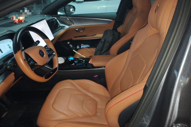 Used BYD Han 2022 DM-i 121KM Prestige Model
