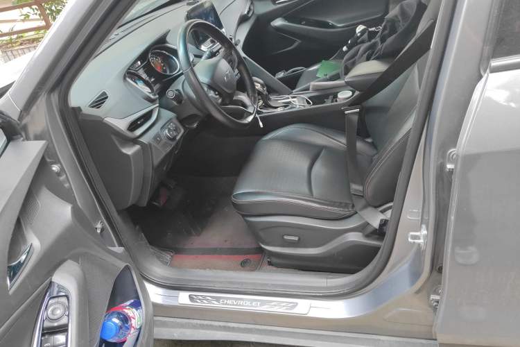 Used Chevrolet Orlando 2018 Redline 530T Automatic Enjoyment Edition (5+2 Model) – China V Standard Driver Seat