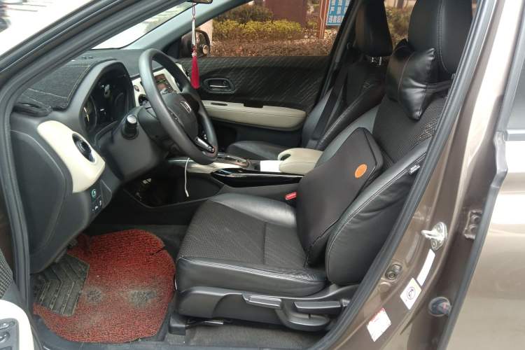 Used Honda XR-V 2015 1.8L EXi CVT Comfort Version
