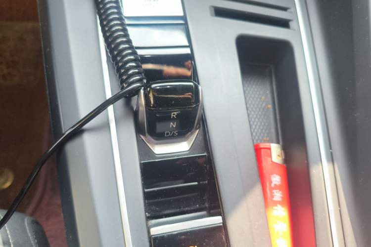 Used Volkswagen Golf 2021 280TSI DSG R-Line Gear Lever