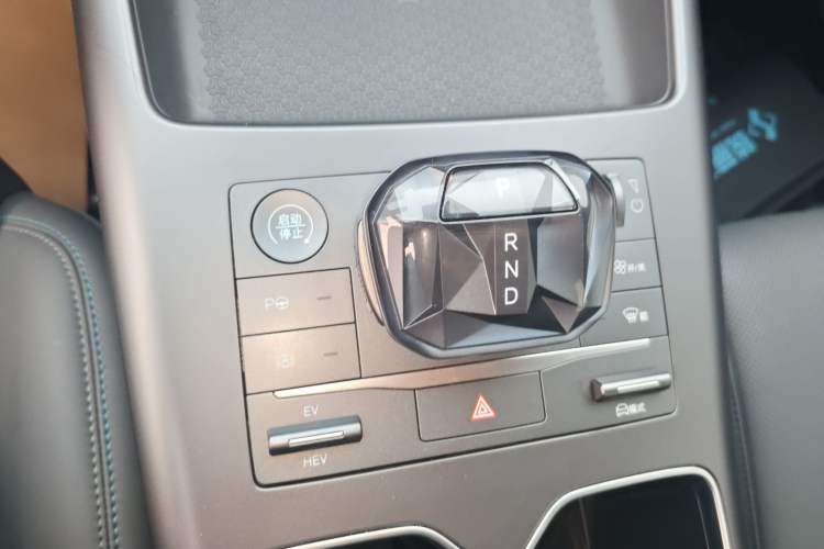 Used BYD Song L DM-i 2025 Intelligent Driving Version 75 km Leading Trim