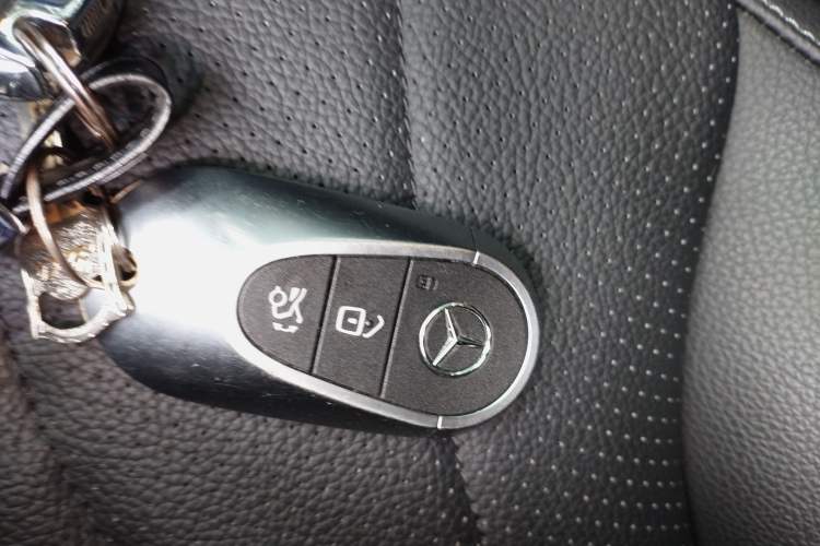 Used Mercedes-Benz EQE 2022 350 First Edition Special Version Vehicle Key